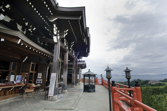 朝護孫子寺